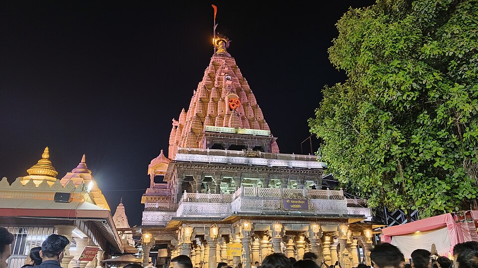 Mahakaleshwar Temple in Ujjain at night