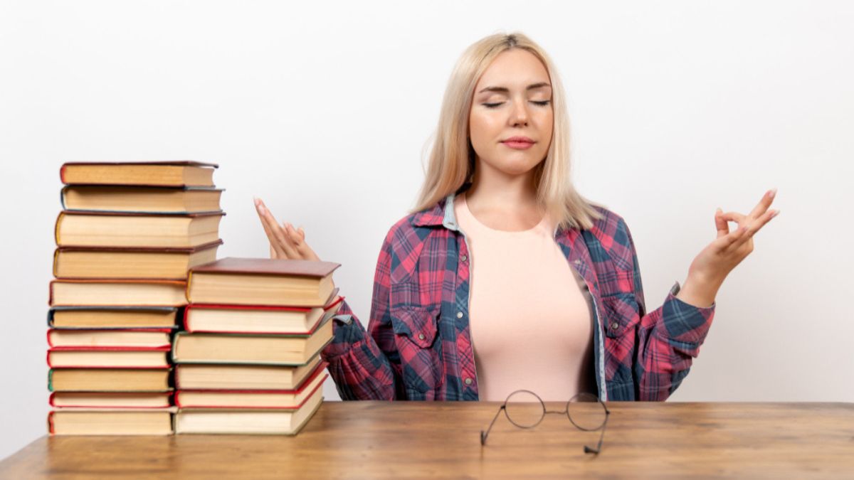Best Books on Meditation: A Real Yoga Teacher’s Guide to Deep Reading